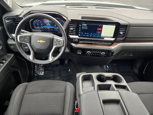 Used 2023 Chevrolet Silverado 1500 LT image 17