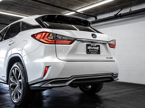 Used 2017 Lexus RX 450h AWD w/ Cold Weather Package image 16