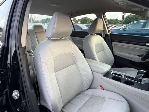 Used 2019 Nissan Altima 2.5 S FWD image 25