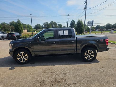 Used 2019 Ford F150 XL w/ Equipment Group 101A Mid AWD/4WD image 4