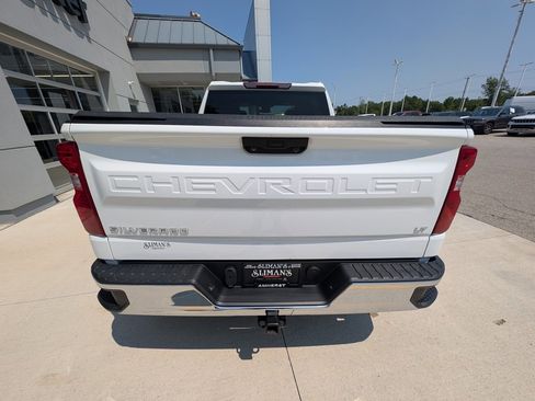 Used 2022 Chevrolet Silverado 1500 LT image 10