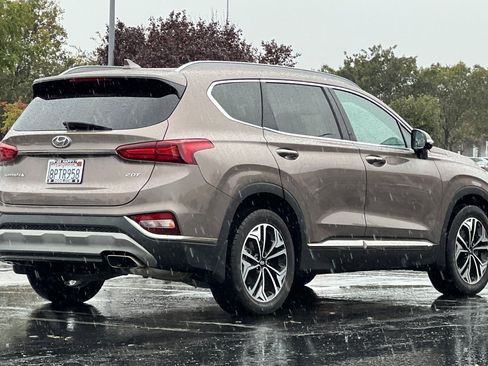 Used 2020 Hyundai Santa Fe Limited image 4