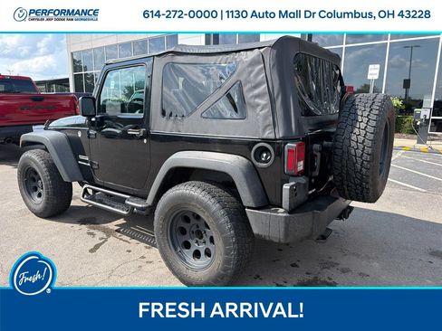 Used 2017 Jeep Wrangler Sport w/ Quick Order Package 24S AWD/4WD image 6