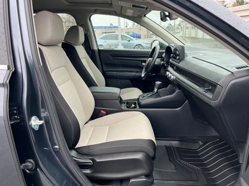 Used 2023 Honda CR-V EX image 12