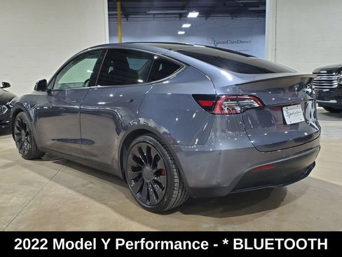 Used 2022 Tesla Model Y Performance AWD/4WD image 12