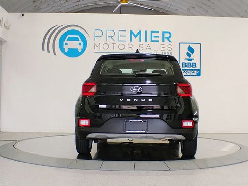 Used 2021 Hyundai Venue SE image 98