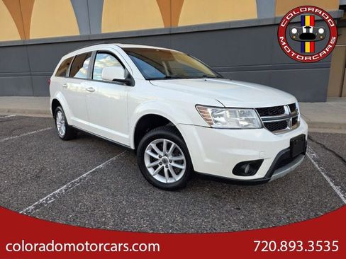 Used 2018 Dodge Journey SXT w/ Premium Group image 1