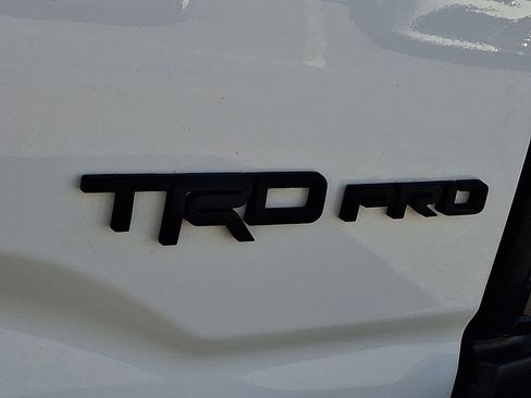 Used 2021 Toyota Tacoma TRD Pro AWD/4WD image 31