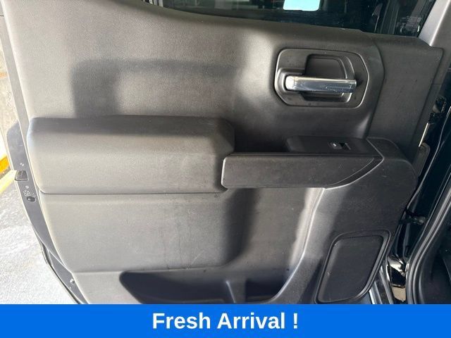 Used 2024 Chevrolet Silverado 1500 Custom w/ LPO, Dark Essentials Package RWD image 11