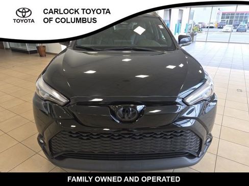 Used 2024 Toyota Corolla Cross XSE w/ Convenience Package image 4