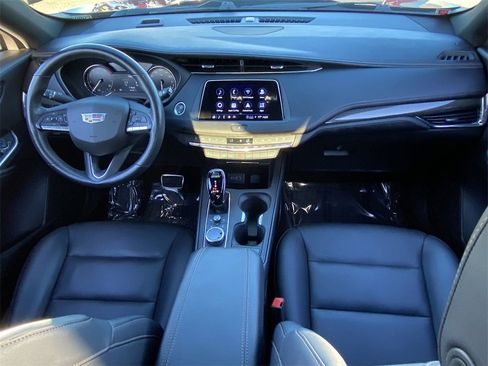 Used 2023 Cadillac XT4 Sport w/ Enhanced Visibility Package image 24