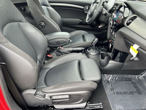 Certified 2023 MINI Cooper S image 26