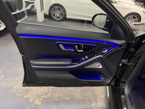 Used 2021 Mercedes-Benz S 580 4MATIC Sedan w/ AMG Line image 12