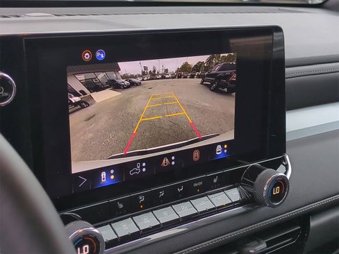 Certified 2026 Chevrolet Colorado LT w/ LT Convenience Package image 15