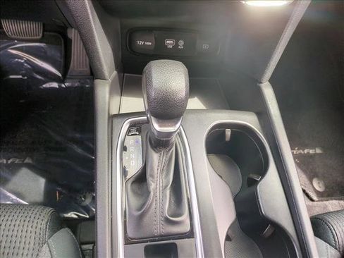 Used 2020 Hyundai Santa Fe SE FWD image 12