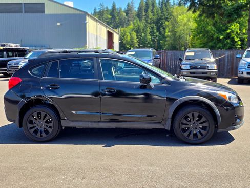 Used 2013 Subaru Crosstrek 2.0i Limited w/ Popular Pkg 2 AWD/4WD image 8
