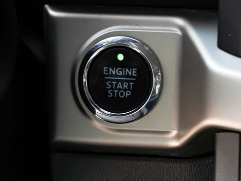 Used 2021 Ford F150 XLT w/ Equipment Group 302A High AWD/4WD image 37
