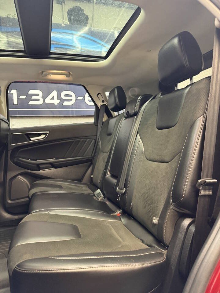 Used 2016 Ford Edge Sport w/ Equipment Group 401A AWD/4WD image 14