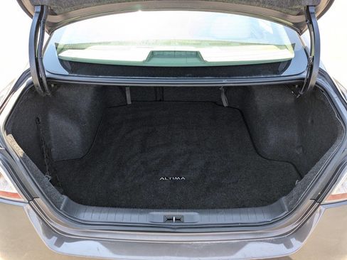 Used 2014 Nissan Altima 3.5 SL w/ Technology Package image 29