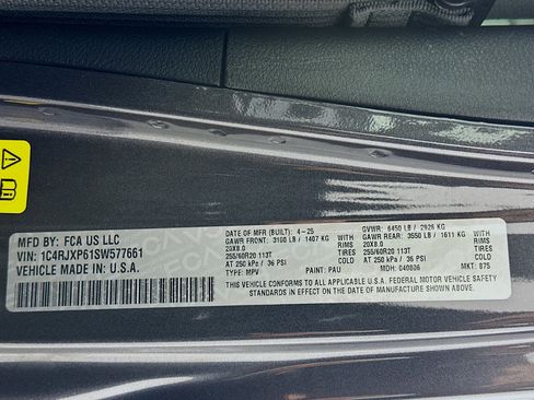 Used 2025 Jeep Wrangler Sahara w/ Safety Group AWD/4WD image 12