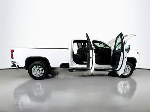 Used 2024 Chevrolet Silverado 3500 High Country w/ High Country Premium Package AWD/4WD image 30