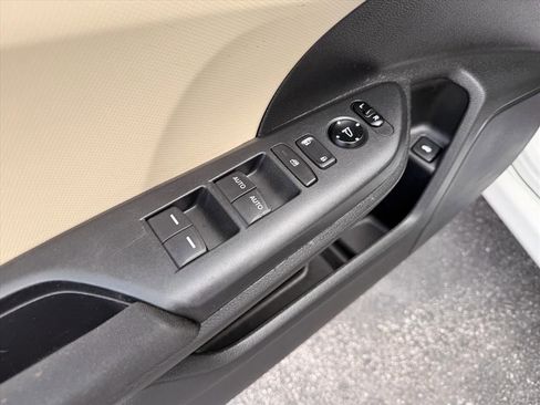 Used 2018 Honda Civic LX image 14