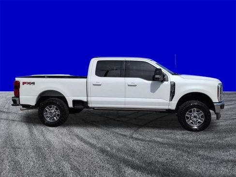 Used 2024 Ford F250 Lariat w/ Lariat Ultimate Package AWD/4WD image 3