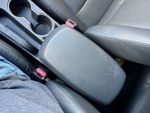 Used 2014 Hyundai Elantra Limited image 20