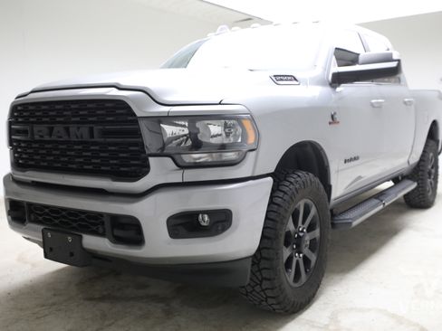Used 2022 RAM 2500 Big Horn w/ Night Edition AWD/4WD image 1