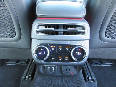 Used 2023 Genesis GV70 3.5T Sport w/ Sport Prestige Package AWD/4WD image 23