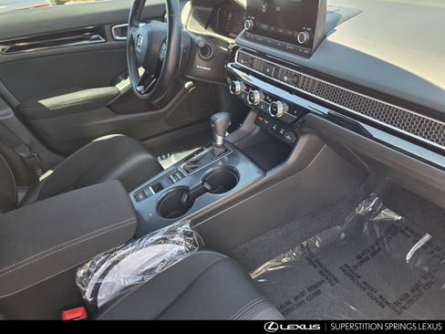 Used 2025 Honda Civic Sport image 31