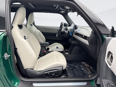 Used 2025 MINI Cooper S image 17