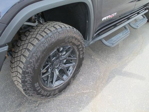 Used 2026 GMC Sierra 1500 AT4X w/ AT4X AEV Edition AWD/4WD image 13