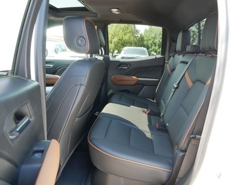 Used 2023 GMC Canyon AT4 w/ AT4 Premium Package AWD/4WD image 36