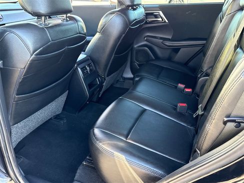 Used 2022 Mitsubishi Outlander ES image 14