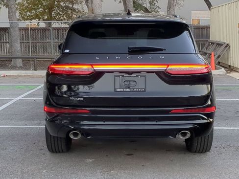 New 2026 Lincoln Corsair Grand Touring w/ Jet Appearance Package AWD/4WD image 4