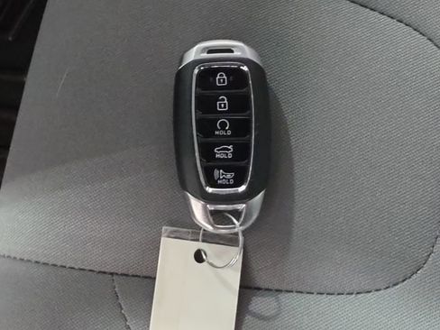 Certified 2023 Hyundai Elantra SEL w/ Convenience Package FWD image 28