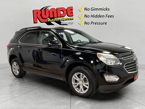 Used 2017 Chevrolet Equinox LT w/ Convenience Package image 8