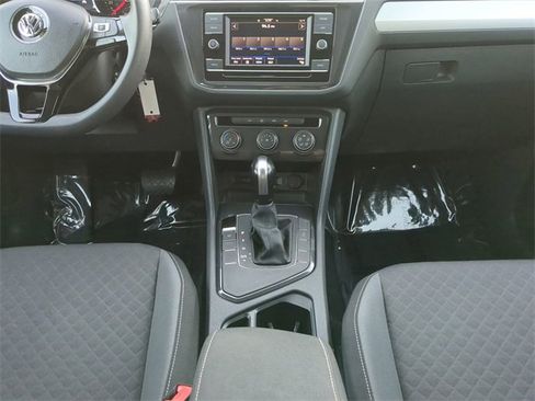 Certified 2021 Volkswagen Tiguan S image 13