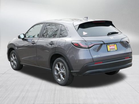 Certified 2026 Honda HR-V LX image 5