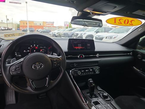 Used 2021 Toyota Supra RWD image 3