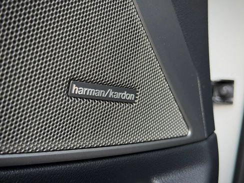 Used 2022 BMW M3 Competition w/ M Carbon Exterior Package RWD image 35