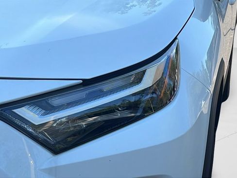 Used 2024 Toyota RAV4 XLE FWD image 25