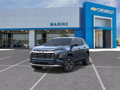 New 2026 Chevrolet Equinox LT w/ Convenience Package II image 8