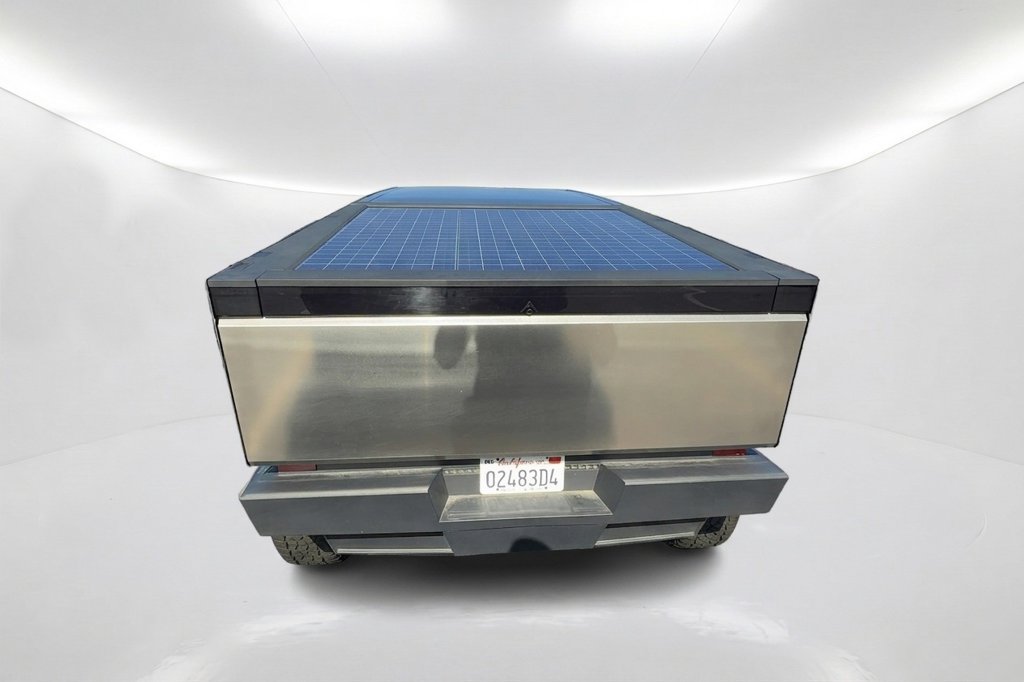 Used 2024 Tesla Cybertruck AWD Crew Cab image 7