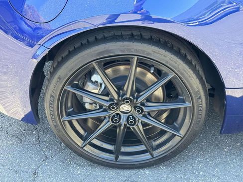 Used 2023 Toyota GR86 Premium w/ ALL Weather Mat Package (TMS) RWD image 7