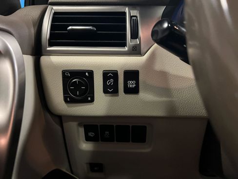 Used 2018 Lexus GX 460 Premium image 15