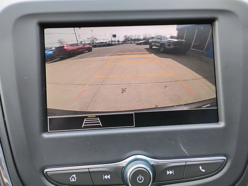 Used 2023 Chevrolet Equinox LT FWD image 6