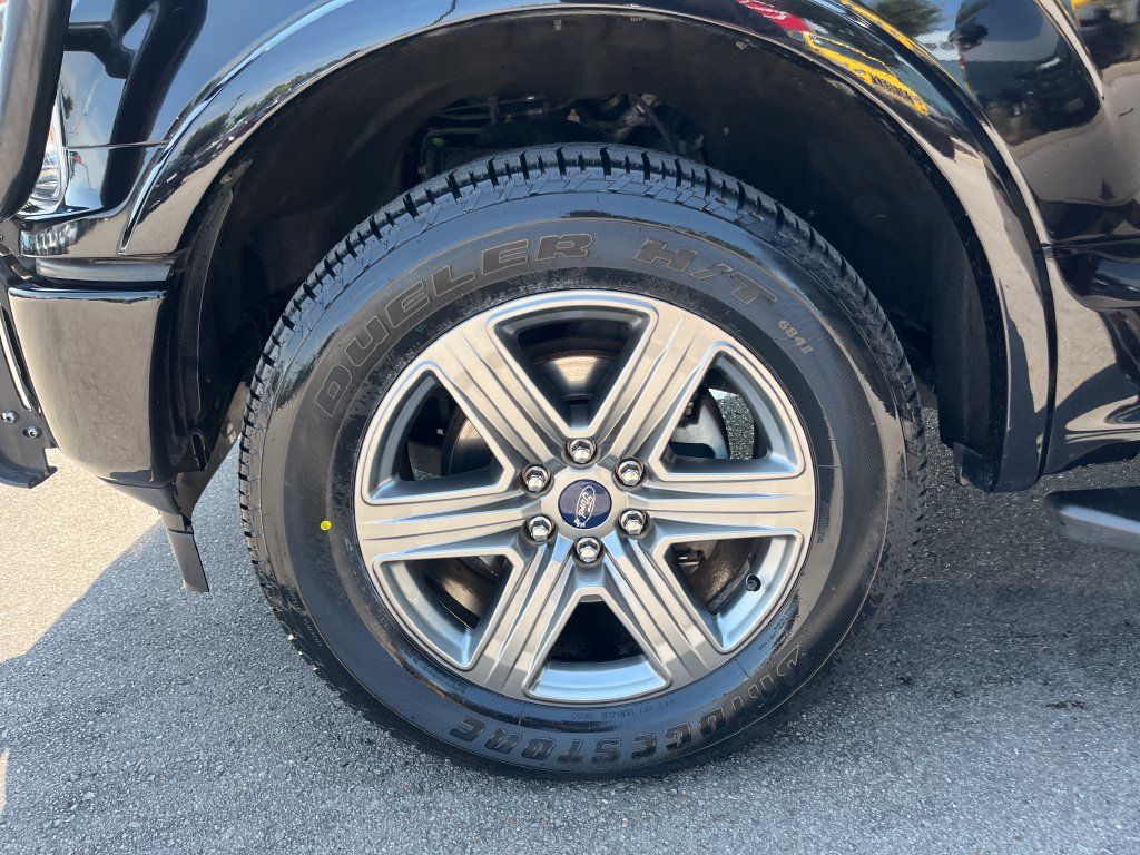 Used 2019 Ford F150 XLT w/ Equipment Group 302A Luxury AWD/4WD image 29