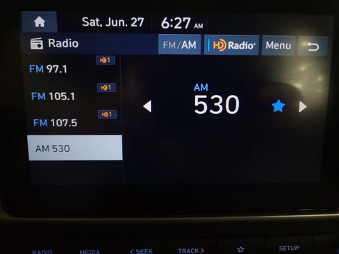 Used 2023 Hyundai Venue SEL FWD image 25